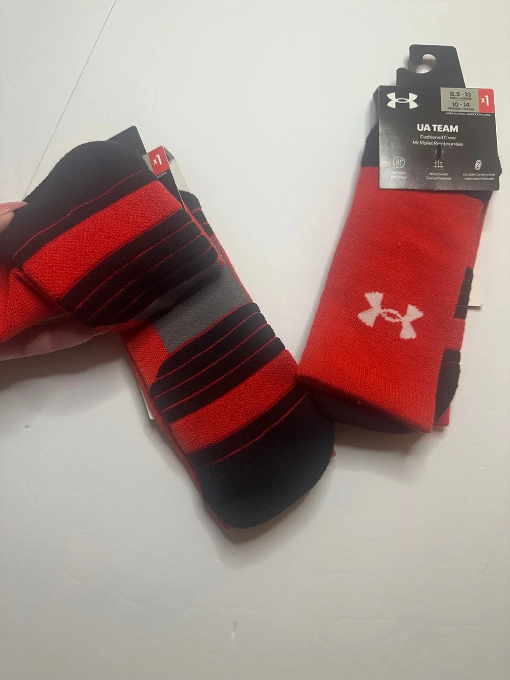 2 pairs of Under Armour UA Team Cushioned Crew Socks 8-13